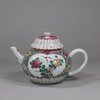 U692 Chrysanthemum famille-rose teapot, Yongzheng (1723-1735)