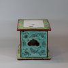 U702 Biscuit stand, Kangxi (1662-1722)