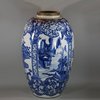 U721 Large Chinese blue and white ovoid vase, Kangxi (1662-1722)