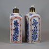 U746 Pair of Chinese imari gin bottles, Kangxi (1662-1722)