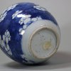 U775 Small Chinese blue and white ginger jar, Kangxi (1662-1722)