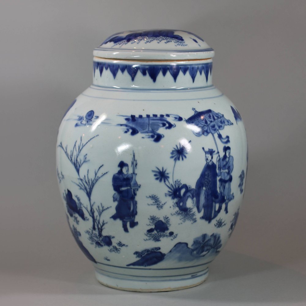 U777 Blue and white transitional baluster vase and cover