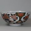 U786 Japanese imari bowl, early 18th Century, the rim gilded