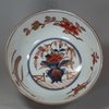 U786 Japanese imari bowl, early 18th Century, the rim gilded
