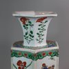 U802 Famille verte hexagonal vase, Kangxi (1662-1722)