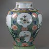 U804 Famille verte baluster vase, Kangxi (1662-1722)