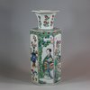 U821 Famille verte hexagonal vase, Kangxi (1662-1722)