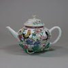 U825 Famille rose teapot and cover, Yongzheng (1723-35)