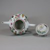 U825 Famille rose teapot and cover, Yongzheng (1723-35)