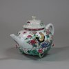 U825 Famille rose teapot and cover, Yongzheng (1723-35)