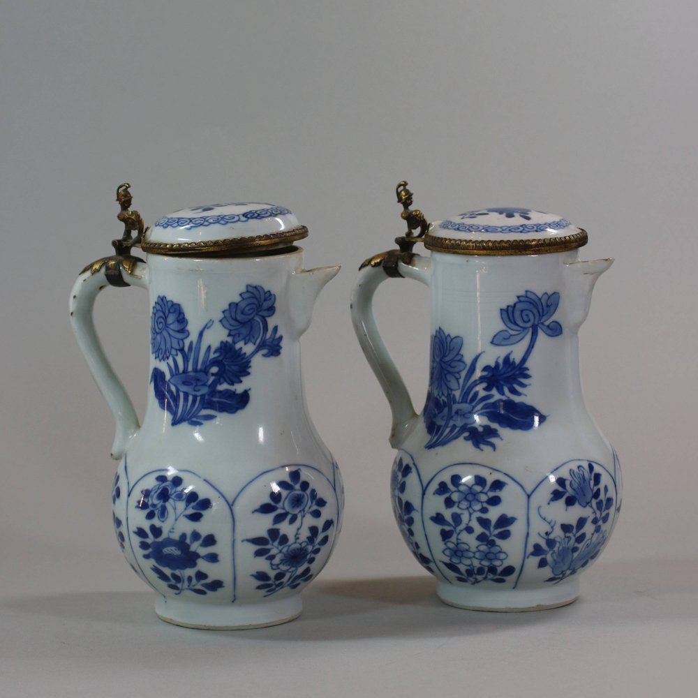 U839 Pair of Chinese blue and white ewers and covers