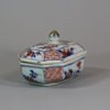 U908 Small Chinese Imari spice octagonal box and cover