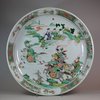 U975 Famille verte 'Three Kingdoms' charger, Kangxi (1662-1722)