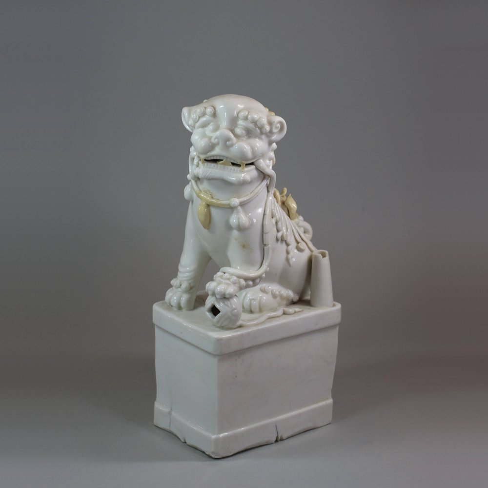 U997 Blanc de chine dog of Fo, 18th century