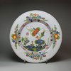 V235 Faenza faience plate, decorated in the Chinese style in blue