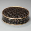 V320A English George III tortoiseshell snuff box, (1760-1820)