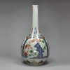 V441 Japanese imari bottle vase, Edo period, circa 1700