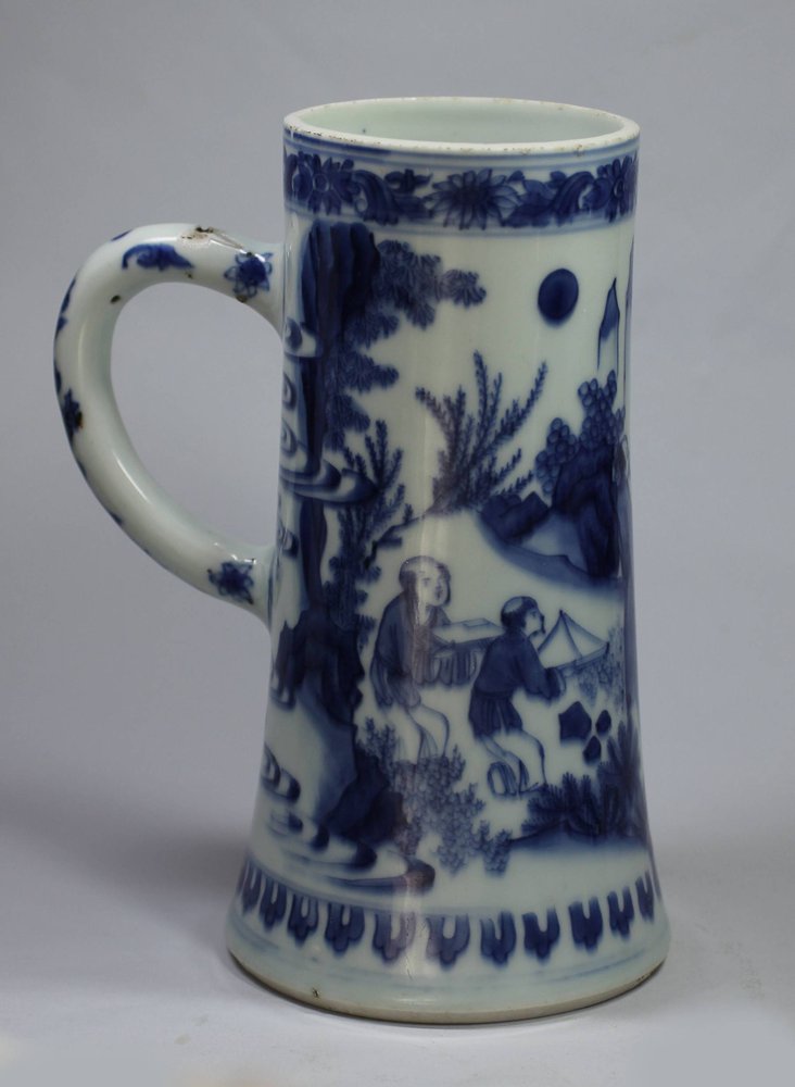 V986 Blue and white tankard (snelletje), Shunzhi (1644-61)