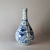 W153 Kraak blue and white bottle vase, Wanli (1573-1619)