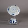 W164 Blue and white teabowl and saucer, Kangxi (1662-1722)