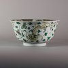 W215 Famille verte bowl, Kangxi (1662-1722)