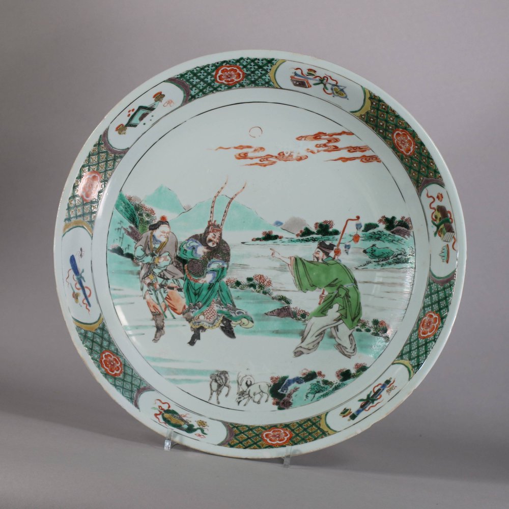 W268 Famille verte dish, Kangxi (1662-1722)