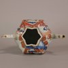 W278 Imari hexagonal teapot, Kangxi (1662-1722)