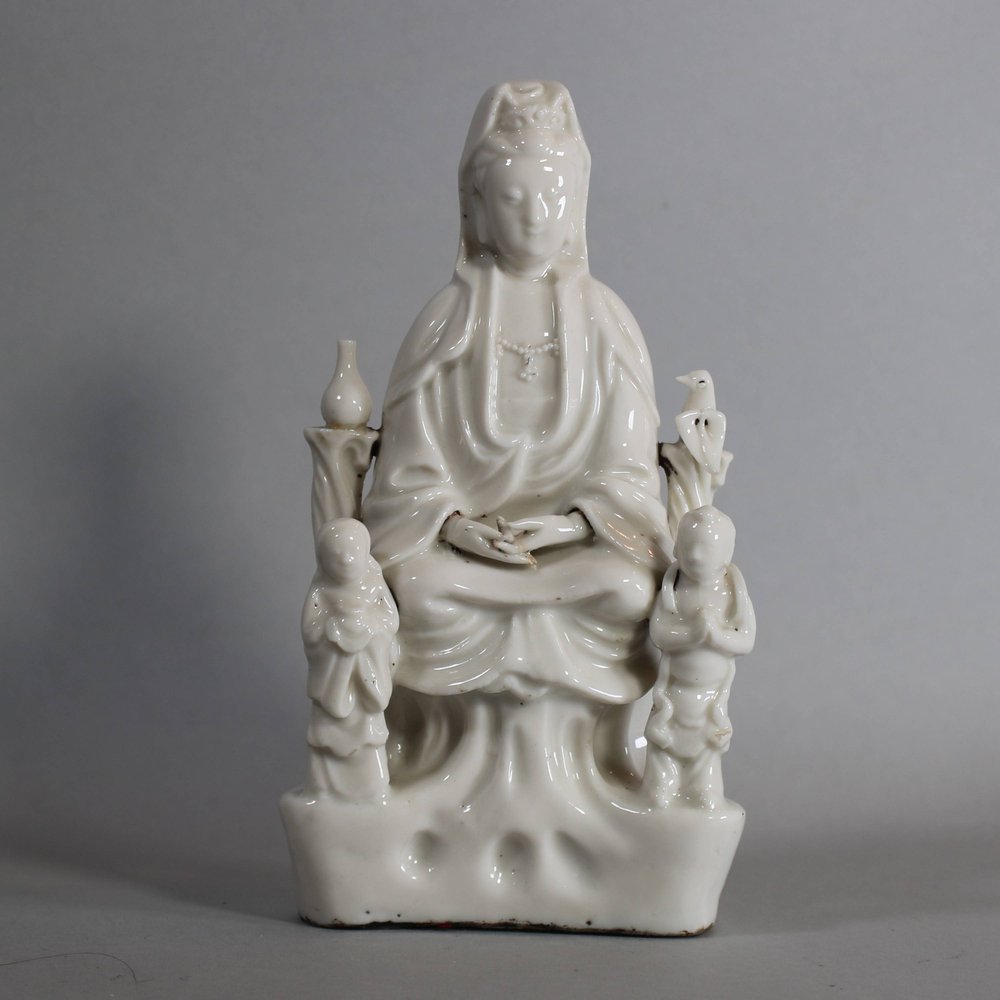 W295 Blanc de chine Guanyin, 17th - 18th century