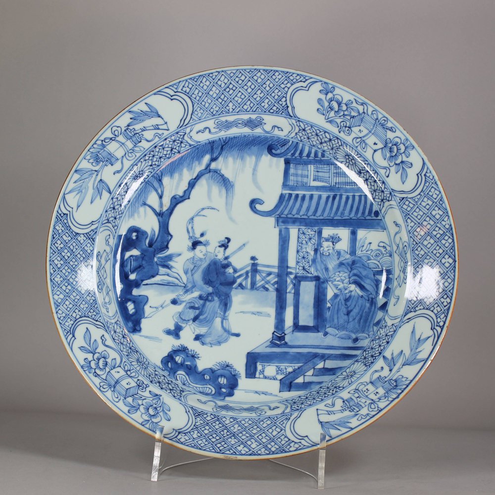 W359 Large Chinese blue and white plate, Kangxi (1662-1722)