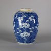 W401 Chinese blue and white ginger jar, 18th/19th century