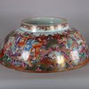 W476 Massive Chinese Madarin bowl