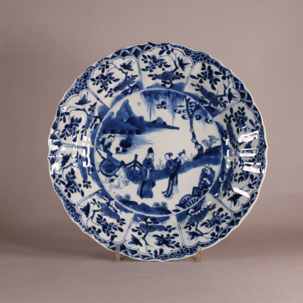 W560 Chinese blue and white plate, late Kangxi (1662-1722)