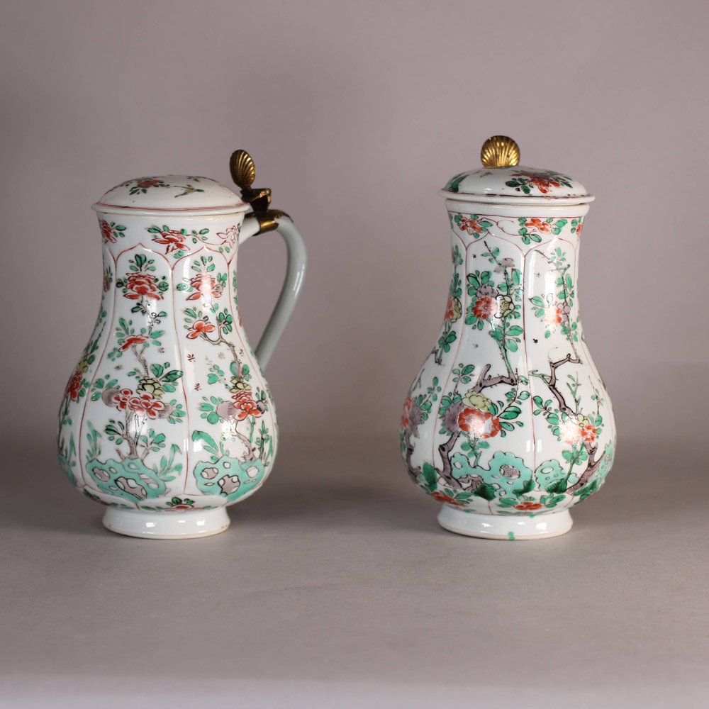 W573 Pair of Chinese famille verte baluster jugs, Kangxi (1662-1722)