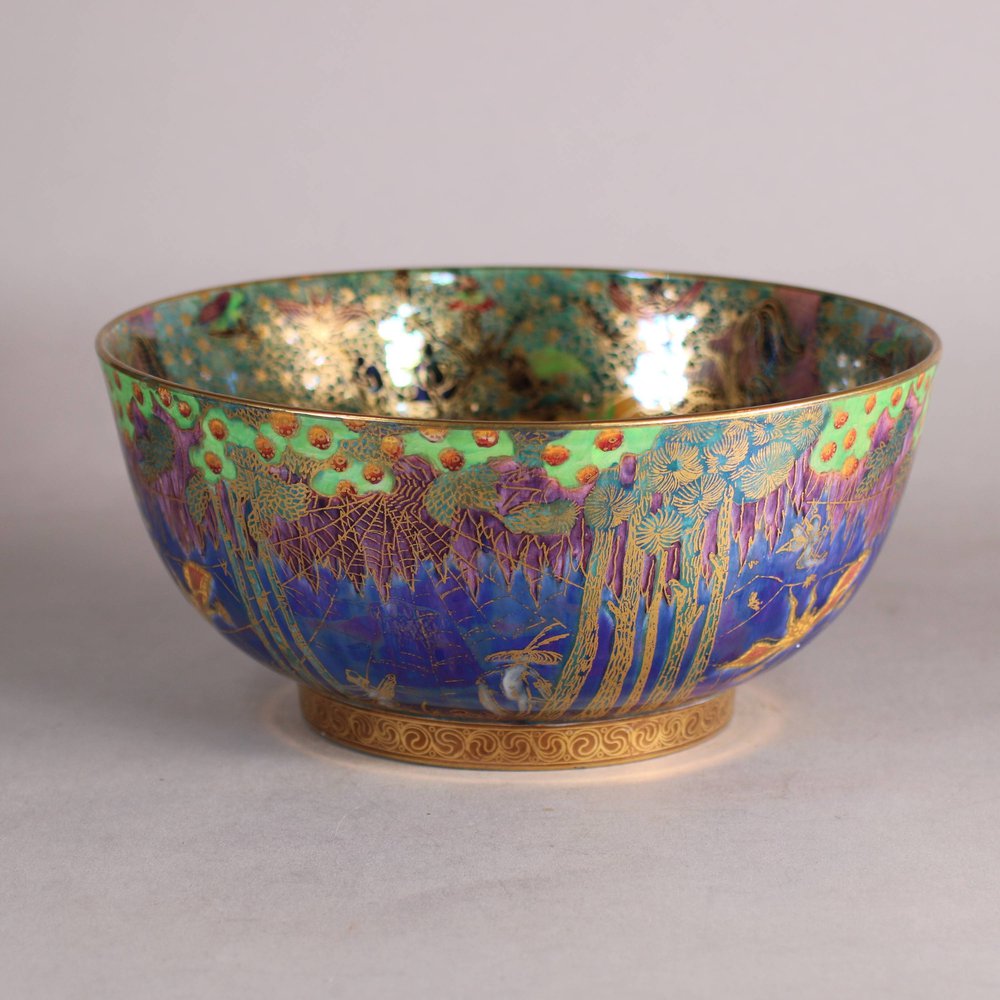 W580 Wedgwood Fairyland lustre bowl