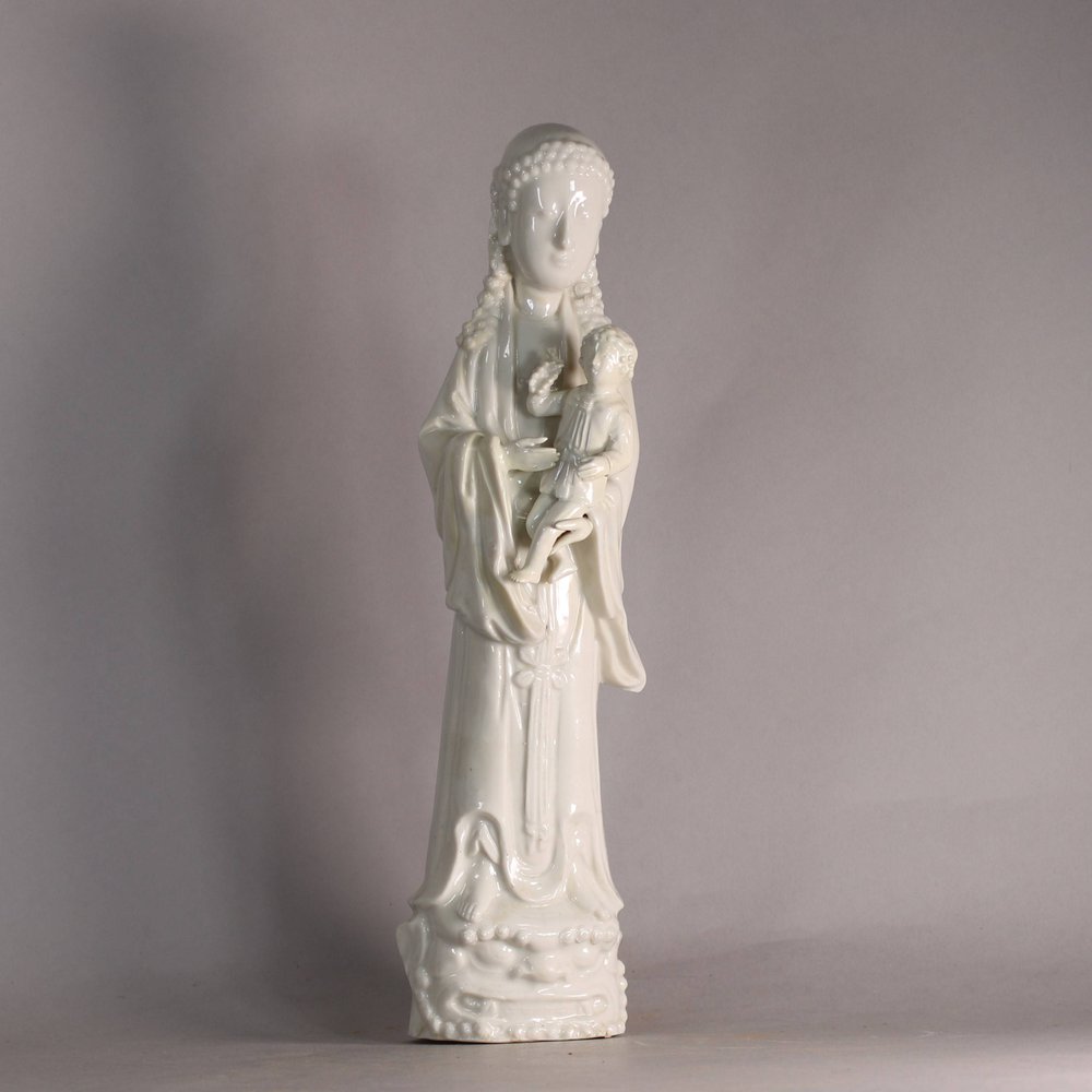 W650 ExtremelA RARE CHINESE DEHUA BLANC-DE-CHINE FIGURE OF THE MADONNA AND CHILD, QING DYNASTY, KANGXI PERIODy rare Mo