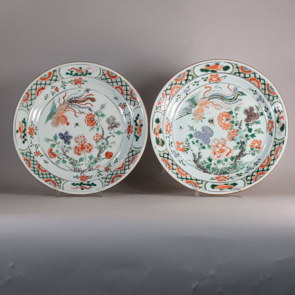 W668 Pair of Chinese famille verte plates, Kangxi (1662-1722)