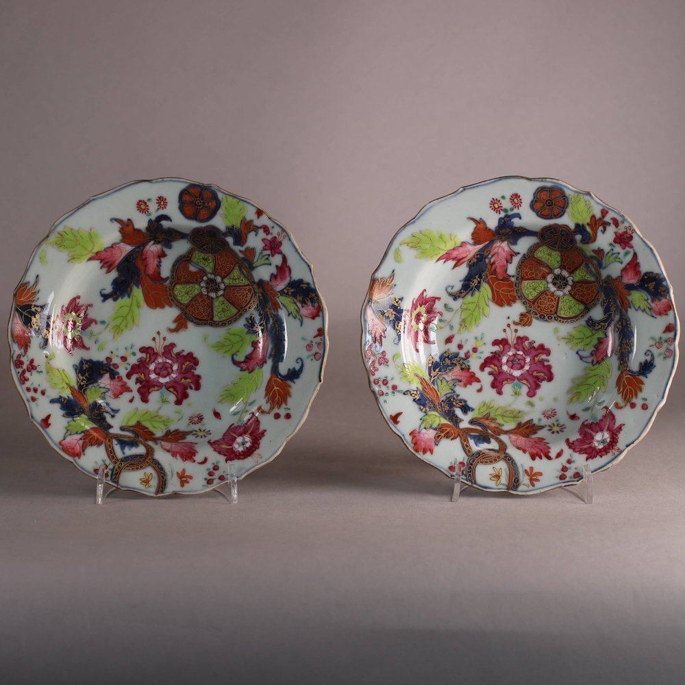 W679 Pair of Chinese pseudo tobacco leaf plates, Qianlong (1736-95)