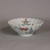 W685 Japanese kakiemon lobed saucer