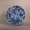 W762 A LARGE BLUE AND WHITE SAUCER DISH