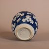 W784 Chinese blue and white ginger jar and cover