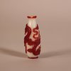 W790 Chinese ruby glass overlay snuff bottle, Qing dynasty, 19th century