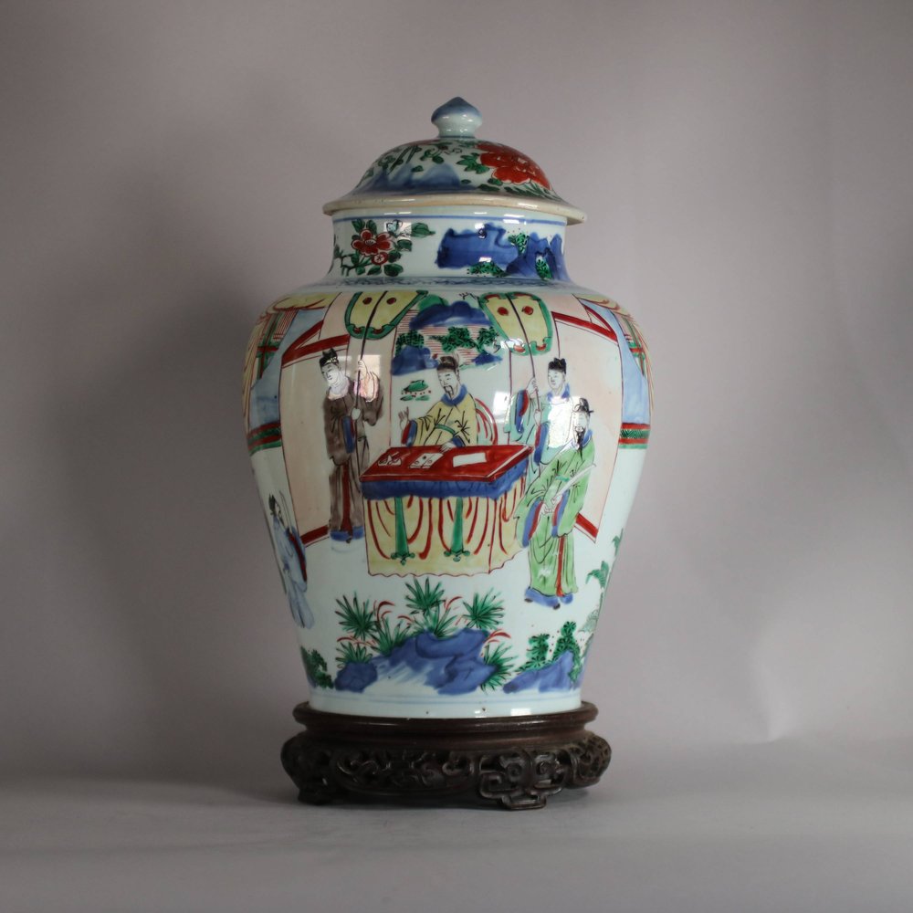 W836 A wucai baluster jar and cover, Shunzhi period (1644-1661),