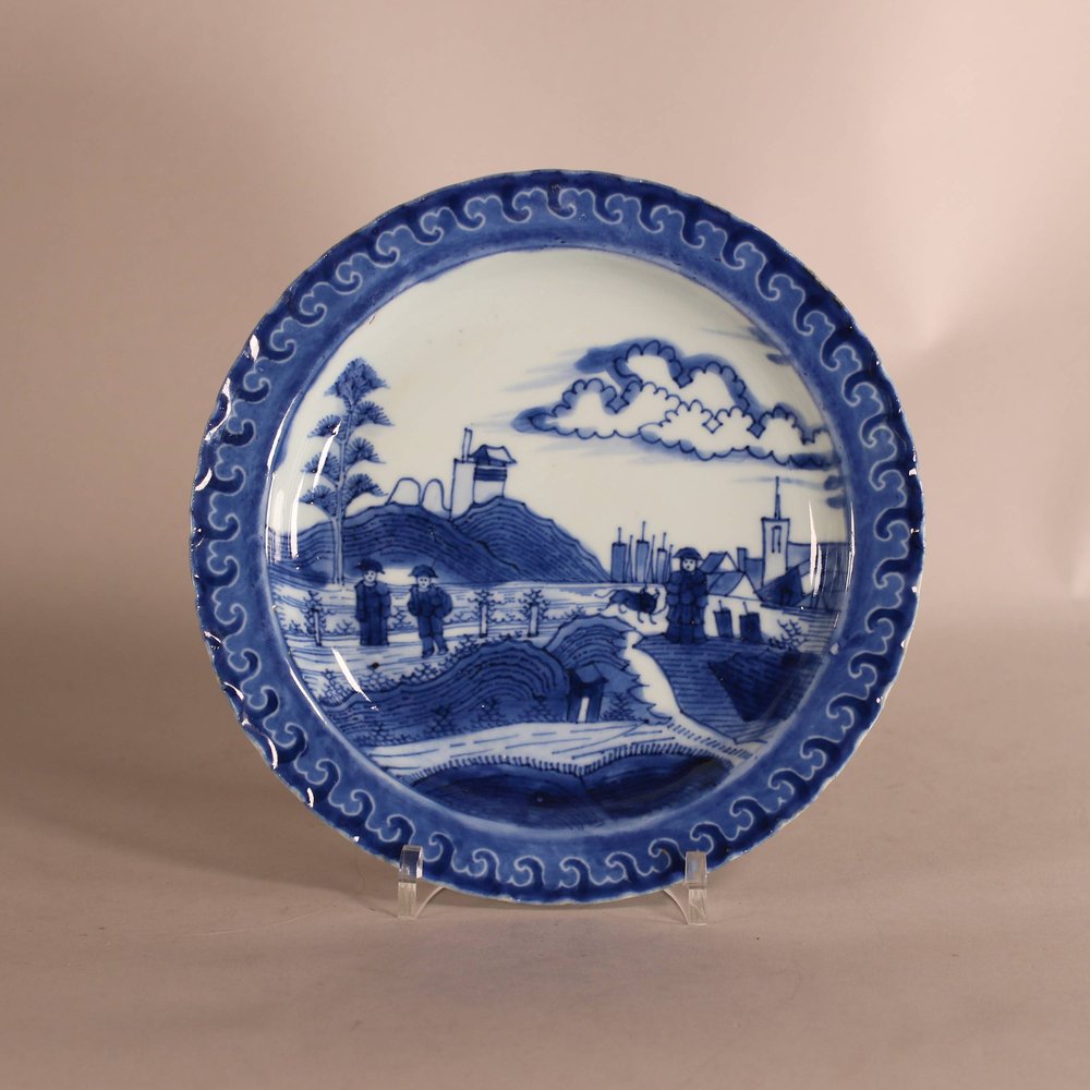 W908 Chinese blue and white ‘Scheveningen’ plate in the style of van Frytom, early 18th century