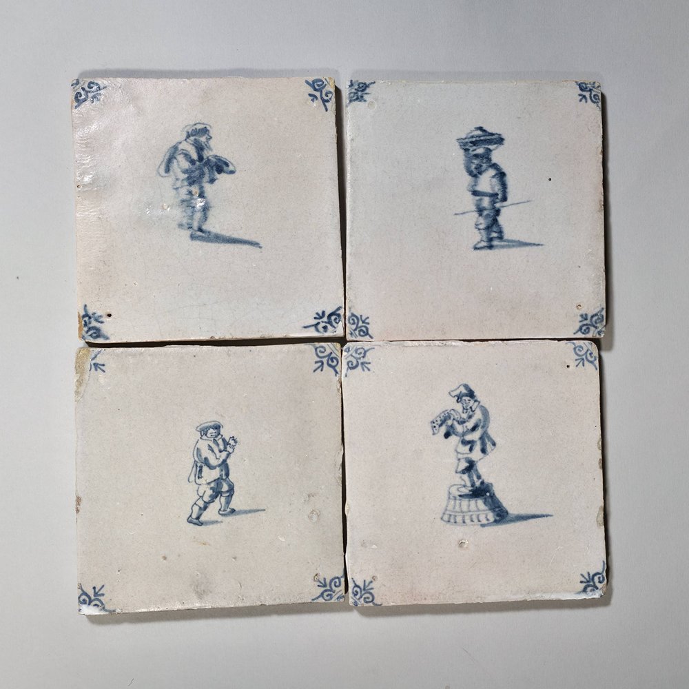 W950 Set of four 17th century tiles