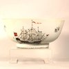 W992 Chinese famille rose bowl Qianlong(1728-1795) decorated with a sailing ship