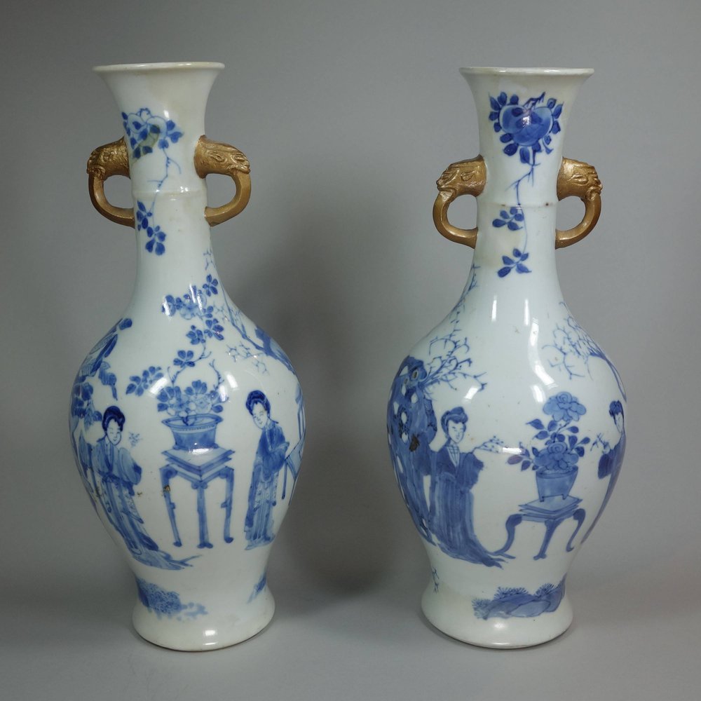 X309 Pair Chinese blue and white vases, Kangxi (1662-1722)