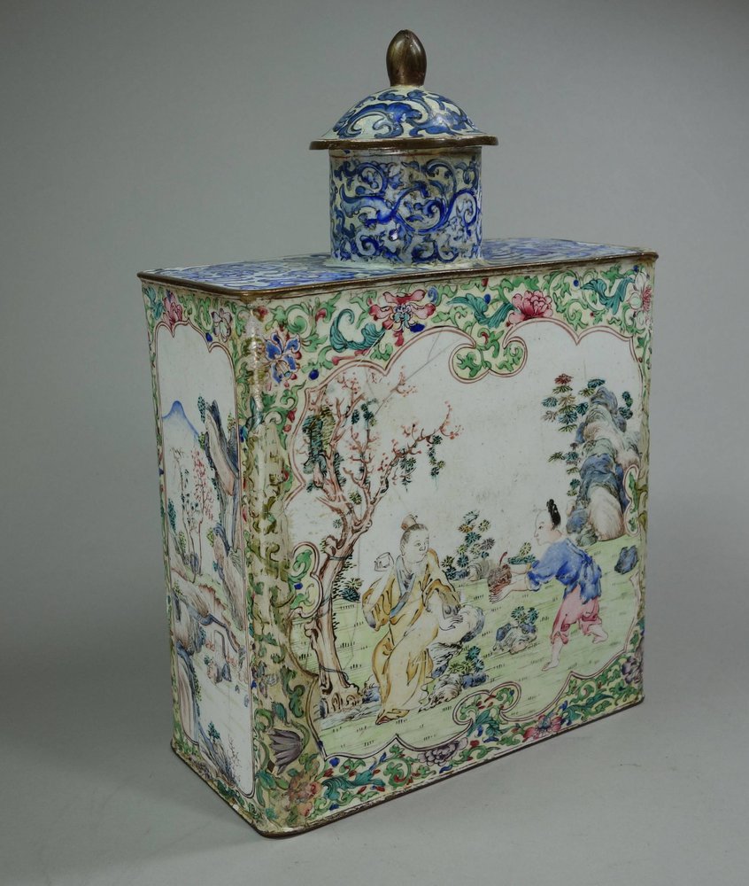 X319 Canton enamel tea caddy and cover, circa 1760