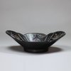 X372 Lac burgauté lobed cup-stand, Kangxi (1662-1722)