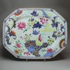 X460 Octagonal famille rose 'tobacco leaf' platter