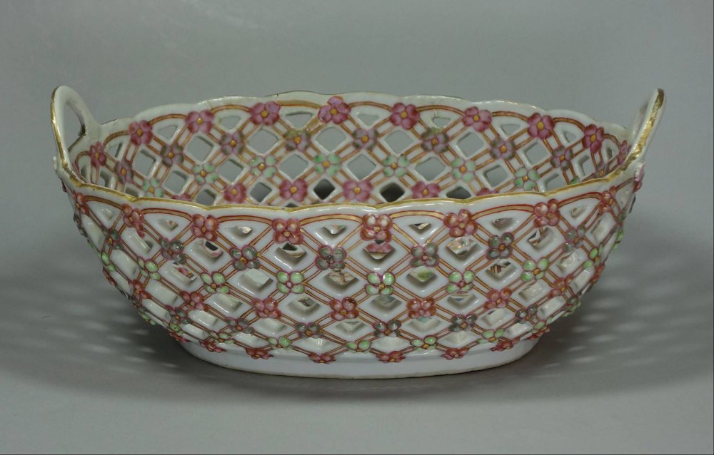 X544 Famille rose reticulated oval basket, Qianlong (1735-90)